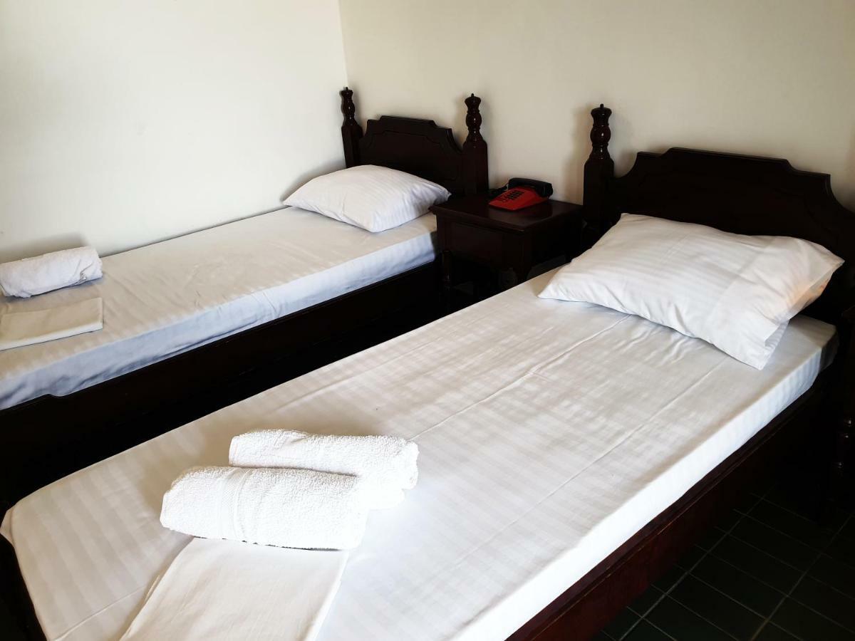 Hotel Sumadija Rafailovici Bečići Eksteriør bilde